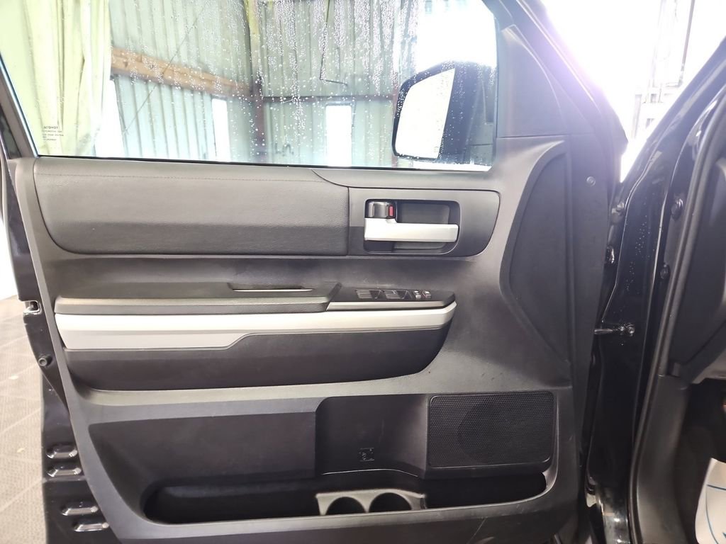 Used 2020 Toyota Tundra SR5 image 9