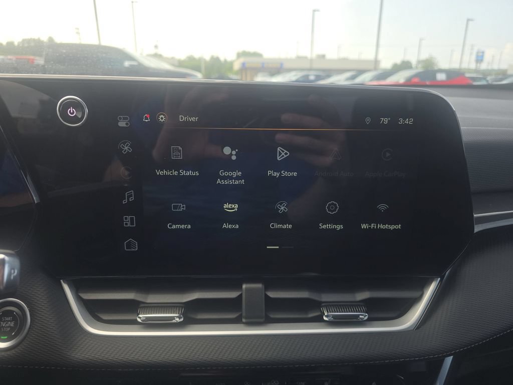 Used 2025 Chevrolet Equinox LT w/ Convenience Package II AWD/4WD image 11