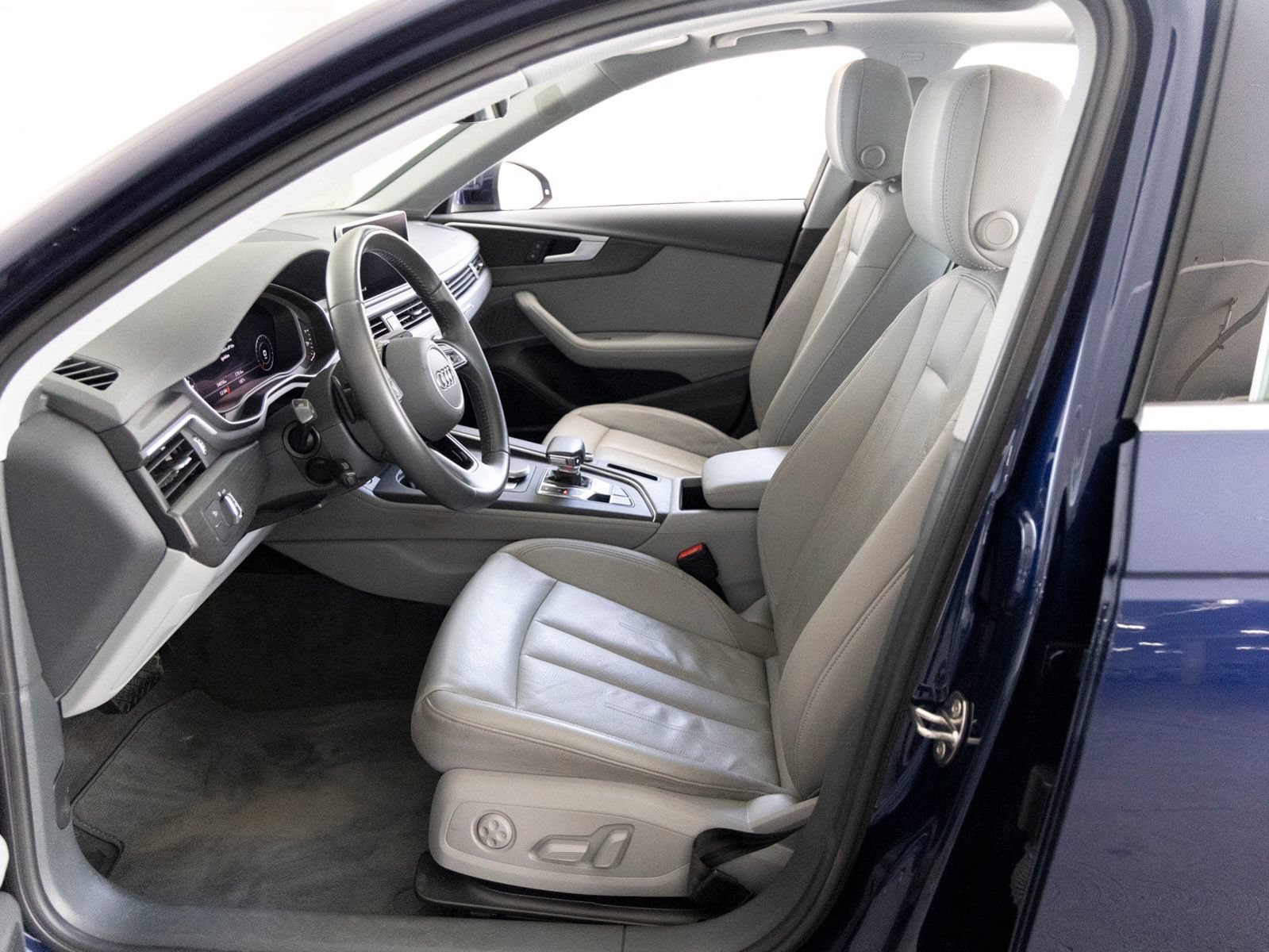 Used 2019 Audi A4 2.0T Premium Plus AWD/4WD image 11