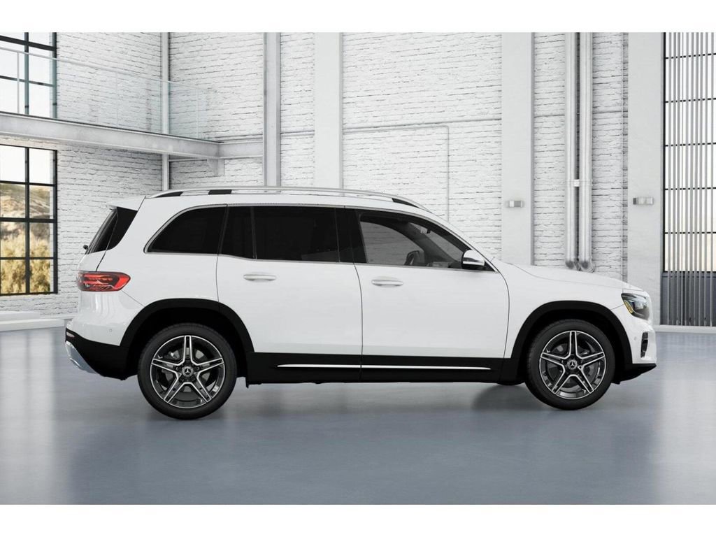 New 2026 Mercedes-Benz GLB 250 4MATIC image 17