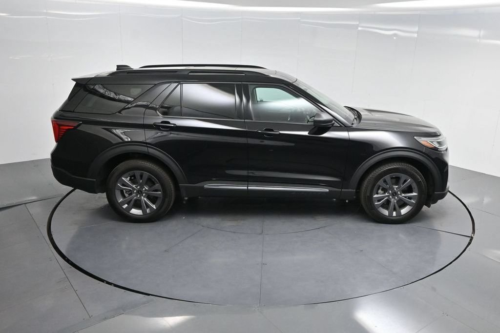 New 2025 Ford Explorer Active w/ Active Comfort Package AWD/4WD image 74
