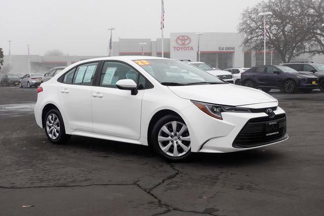 Certified 2023 Toyota Corolla LE image 7