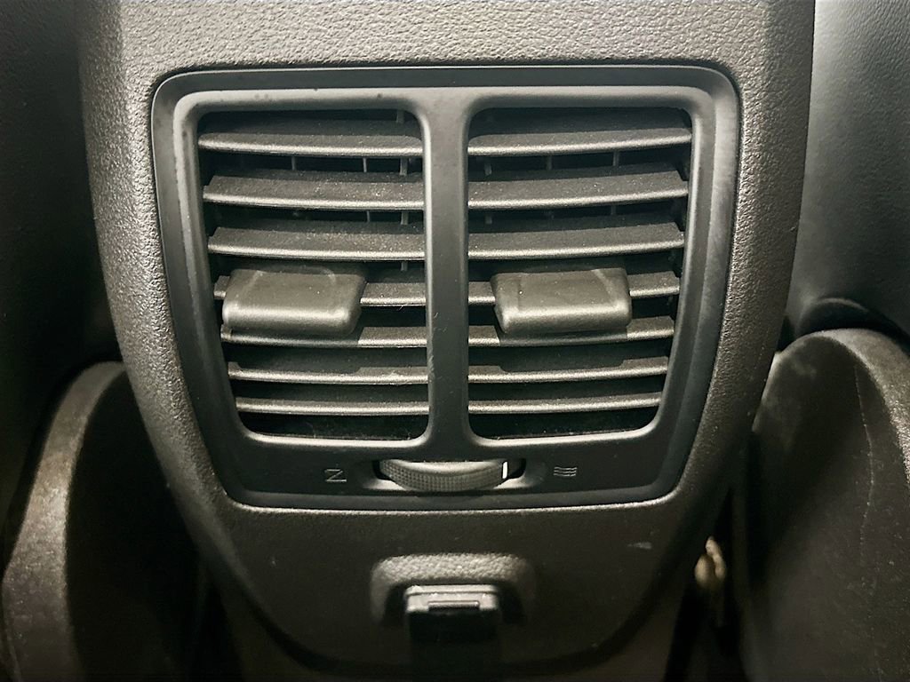 Used 2018 Ford Escape SE w/ SE Sport Appearance Package image 22