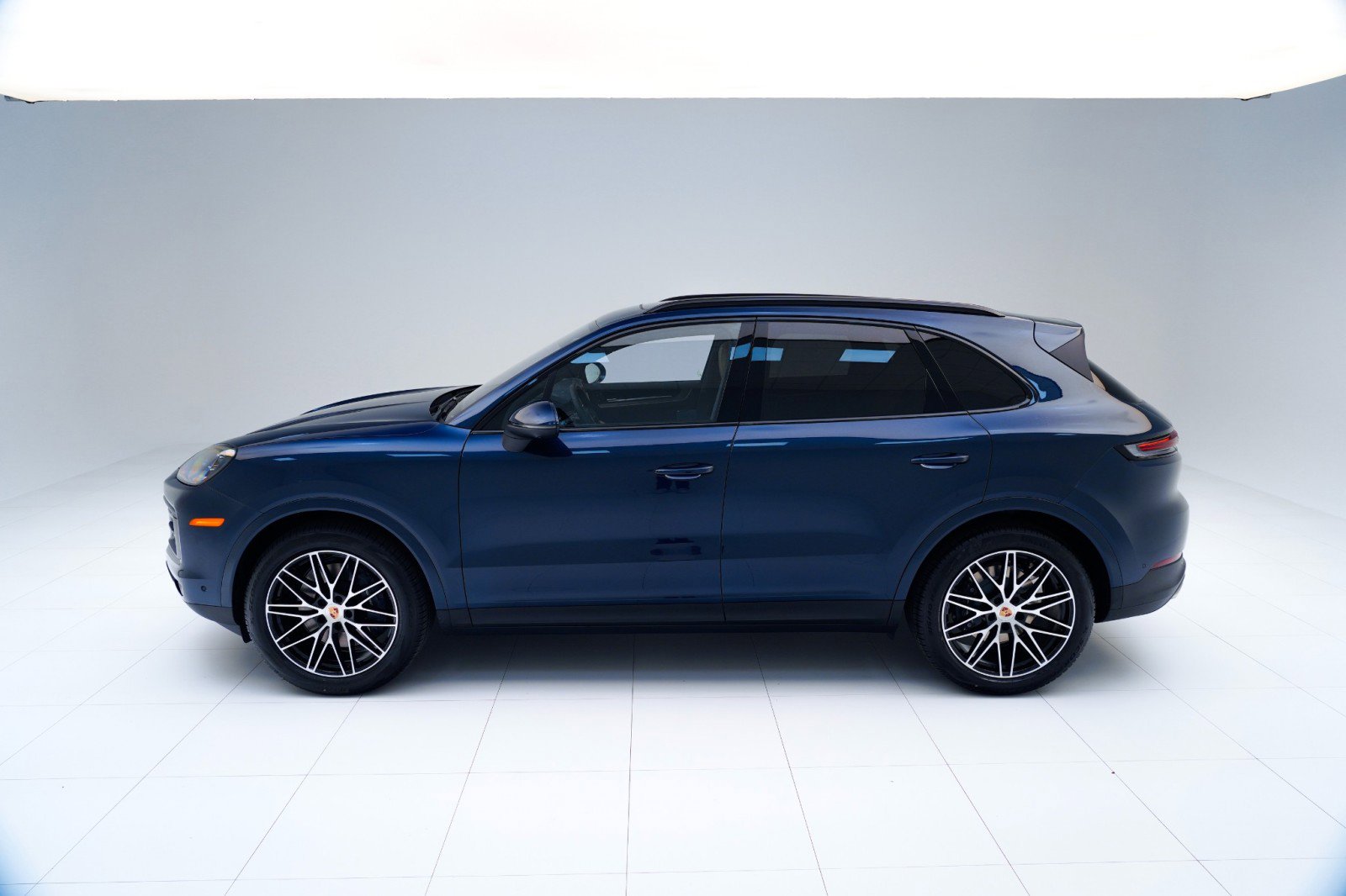 New 2026 Porsche Cayenne image 2