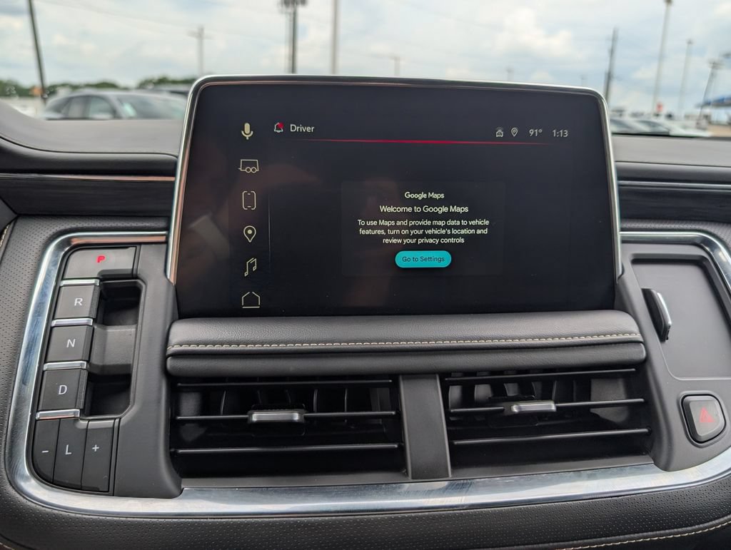 Used 2023 GMC Yukon XL SLT AWD/4WD image 7