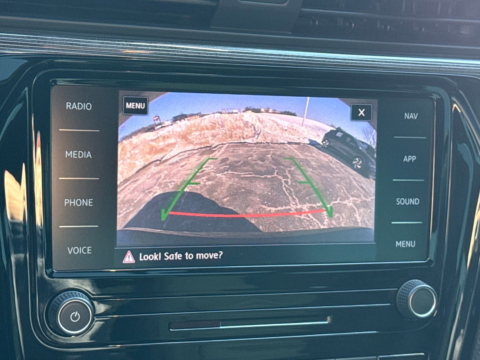 Certified 2022 Volkswagen Passat 2.0T R-Line image 22