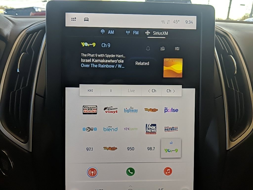 Used 2024 Ford Edge SEL w/ Convenience Package image 18