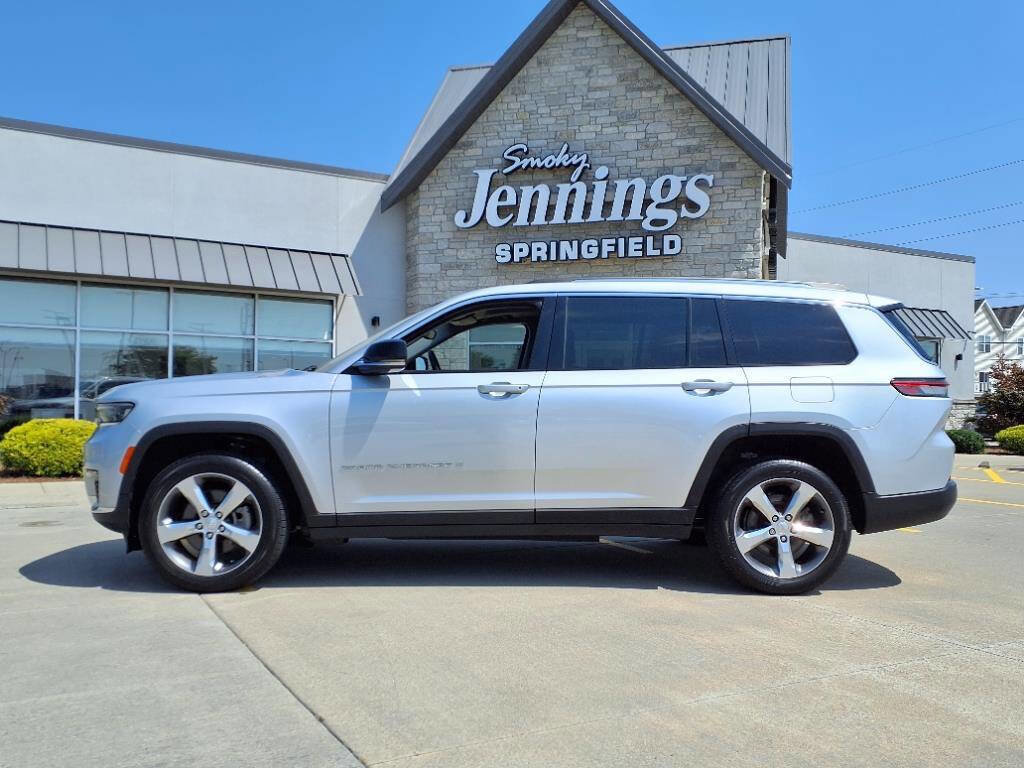 Used 2022 Jeep Grand Cherokee L Limited image 2