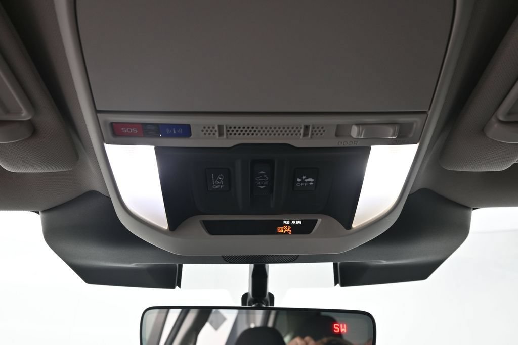 Used 2023 Subaru Forester Premium AWD/4WD image 16