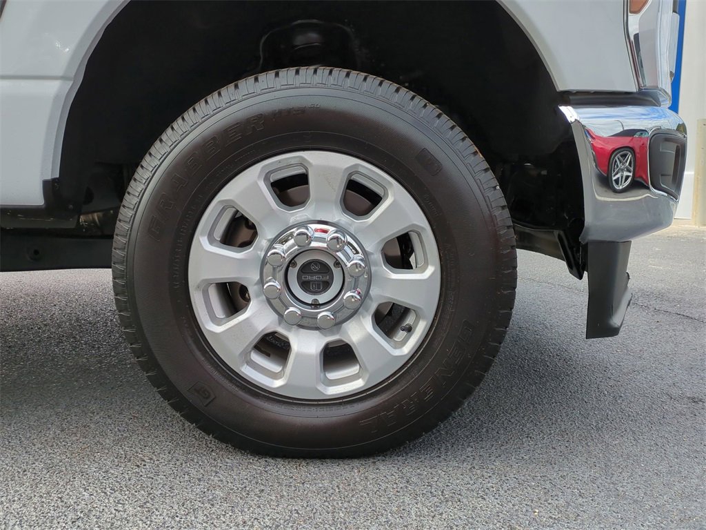 Used 2024 Ford F250 XLT image 11