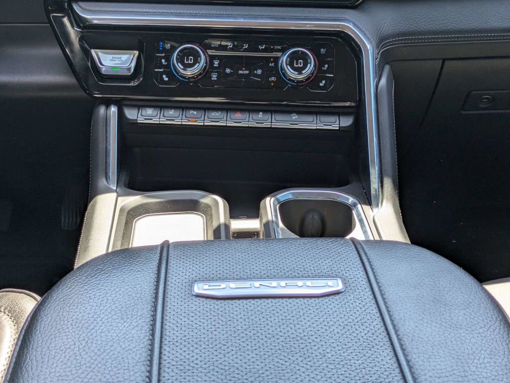 Used 2024 GMC Sierra 2500 Denali w/ Denali Reserve Package image 19