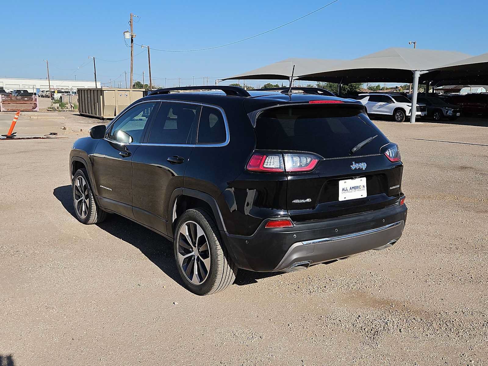 Used 2022 Jeep Cherokee Limited w/ Elite Package AWD/4WD image 6