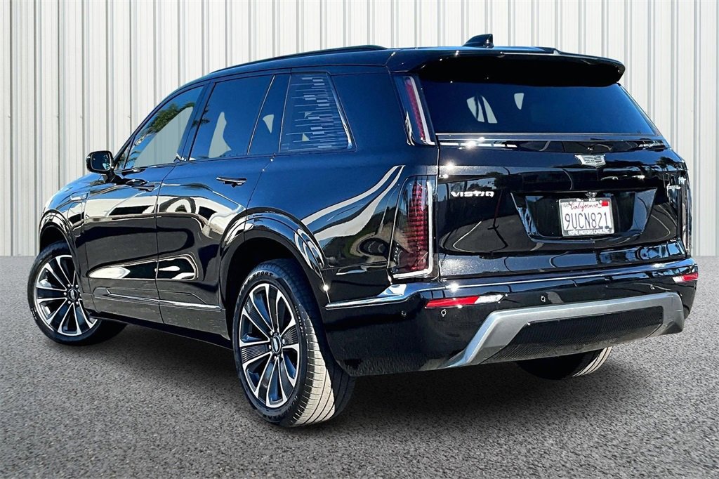 Used 2026 Cadillac Vistiq Sport image 24