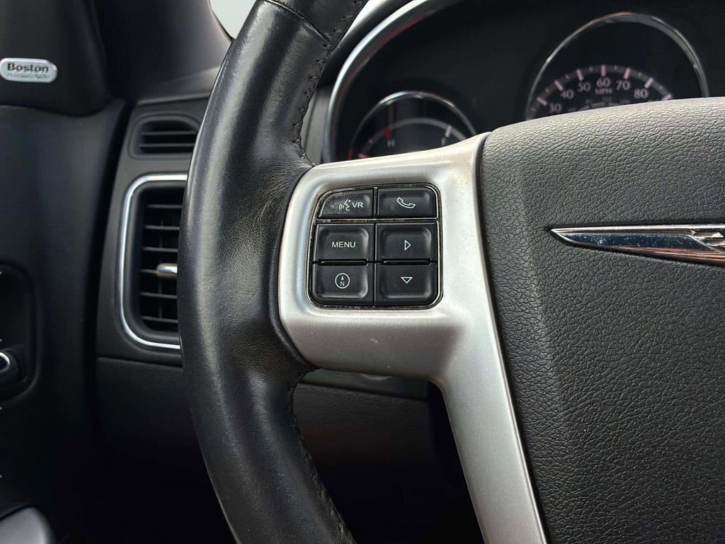 Used 2013 Chrysler 200 Limited FWD image 13