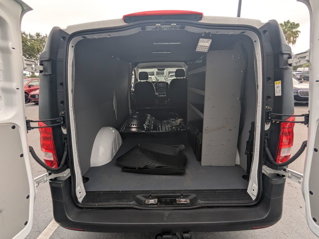 Used 2023 Mercedes-Benz Metris image 20