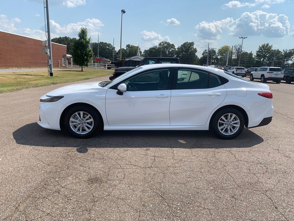 New 2026 Toyota Camry LE image 4