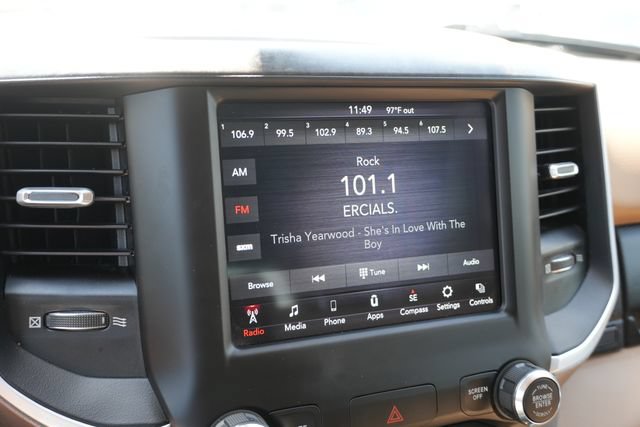 Used 2020 RAM 1500 Big Horn RWD image 32