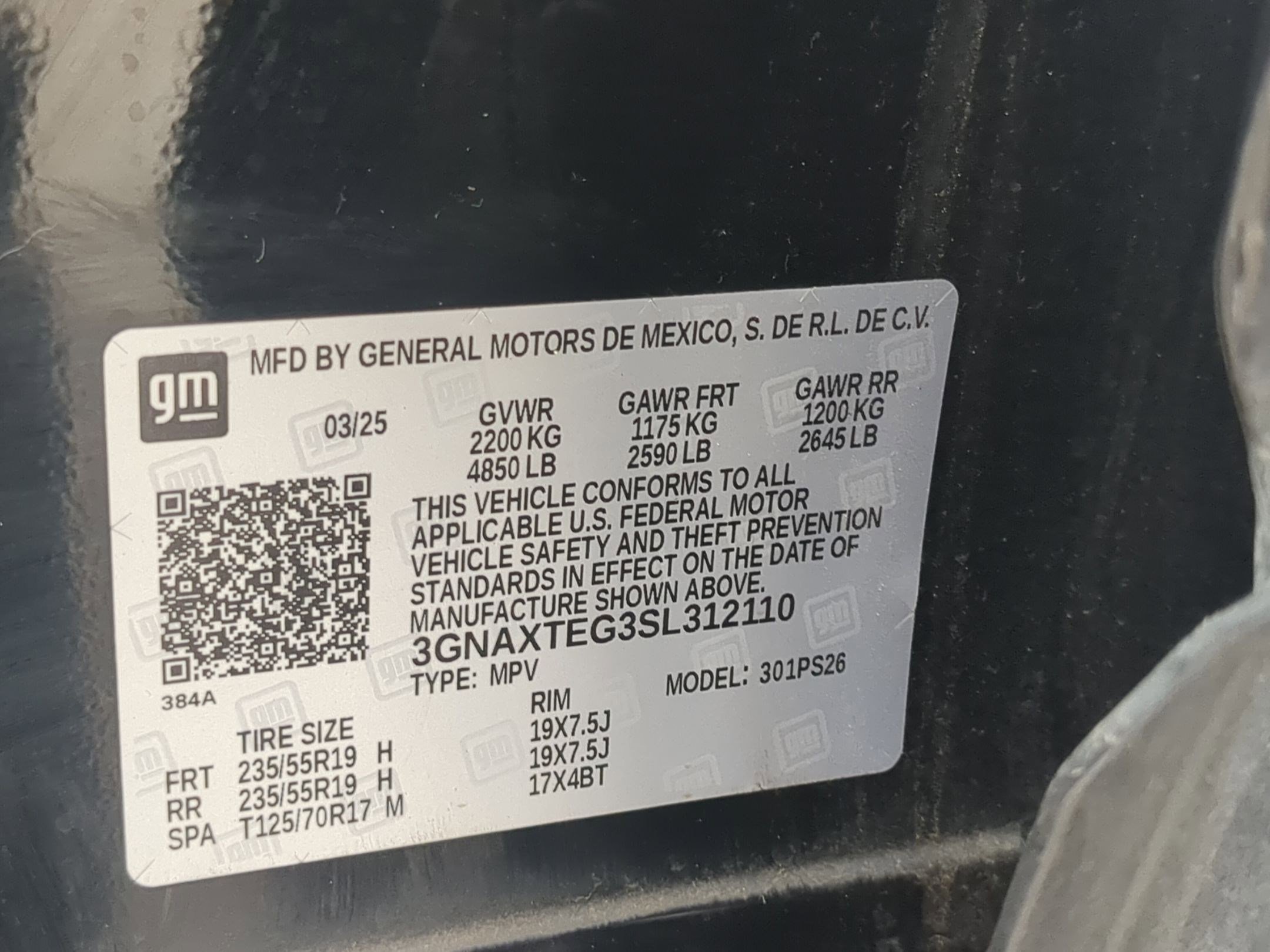 Used 2025 Chevrolet Equinox RS image 36