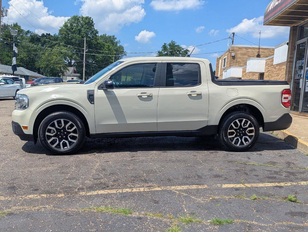 Used 2024 Ford Maverick Lariat w/ 4K Tow Package AWD/4WD image 4