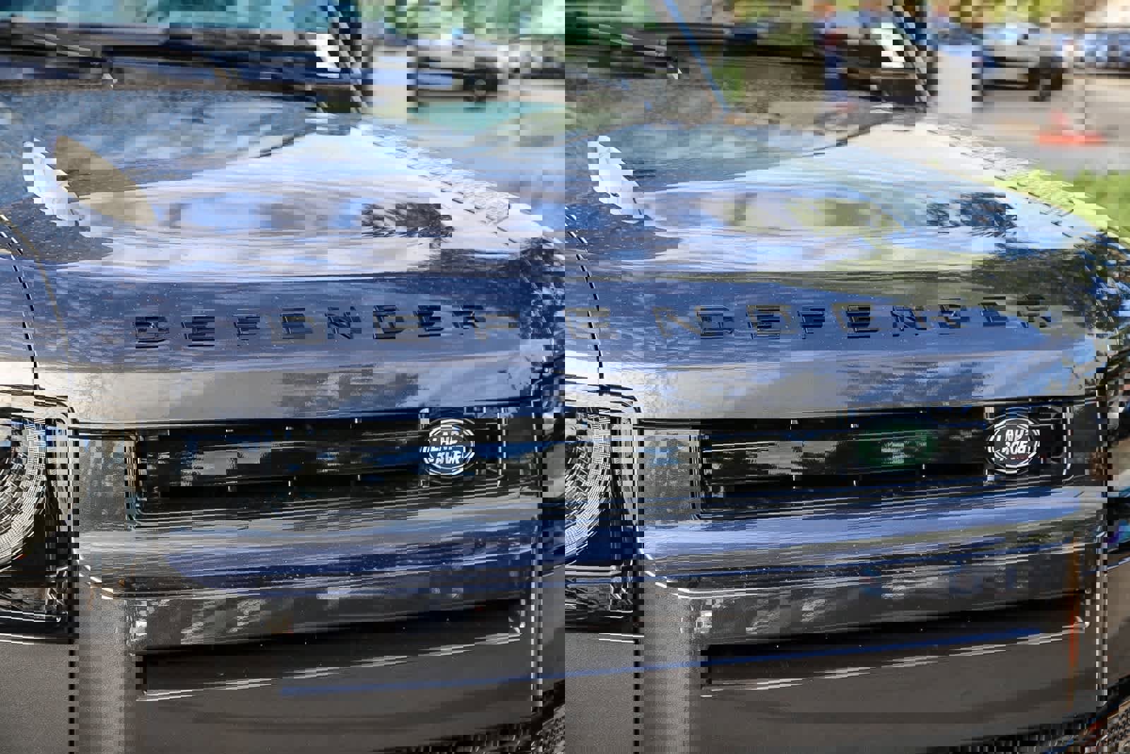 New 2025 Land Rover Defender 130 V8 image 5