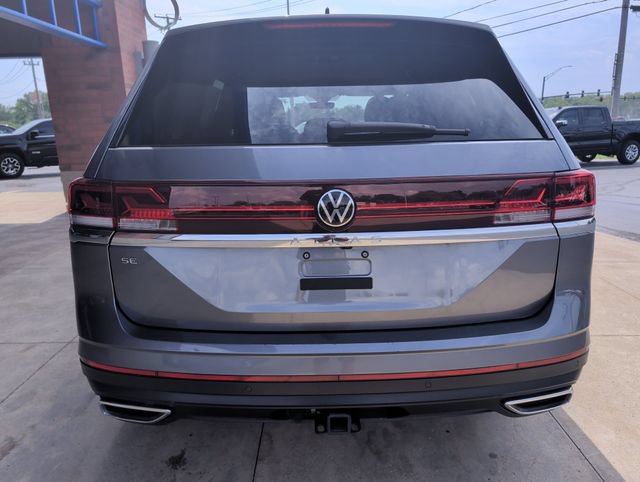 Used 2025 Volkswagen Atlas SE FWD image 7