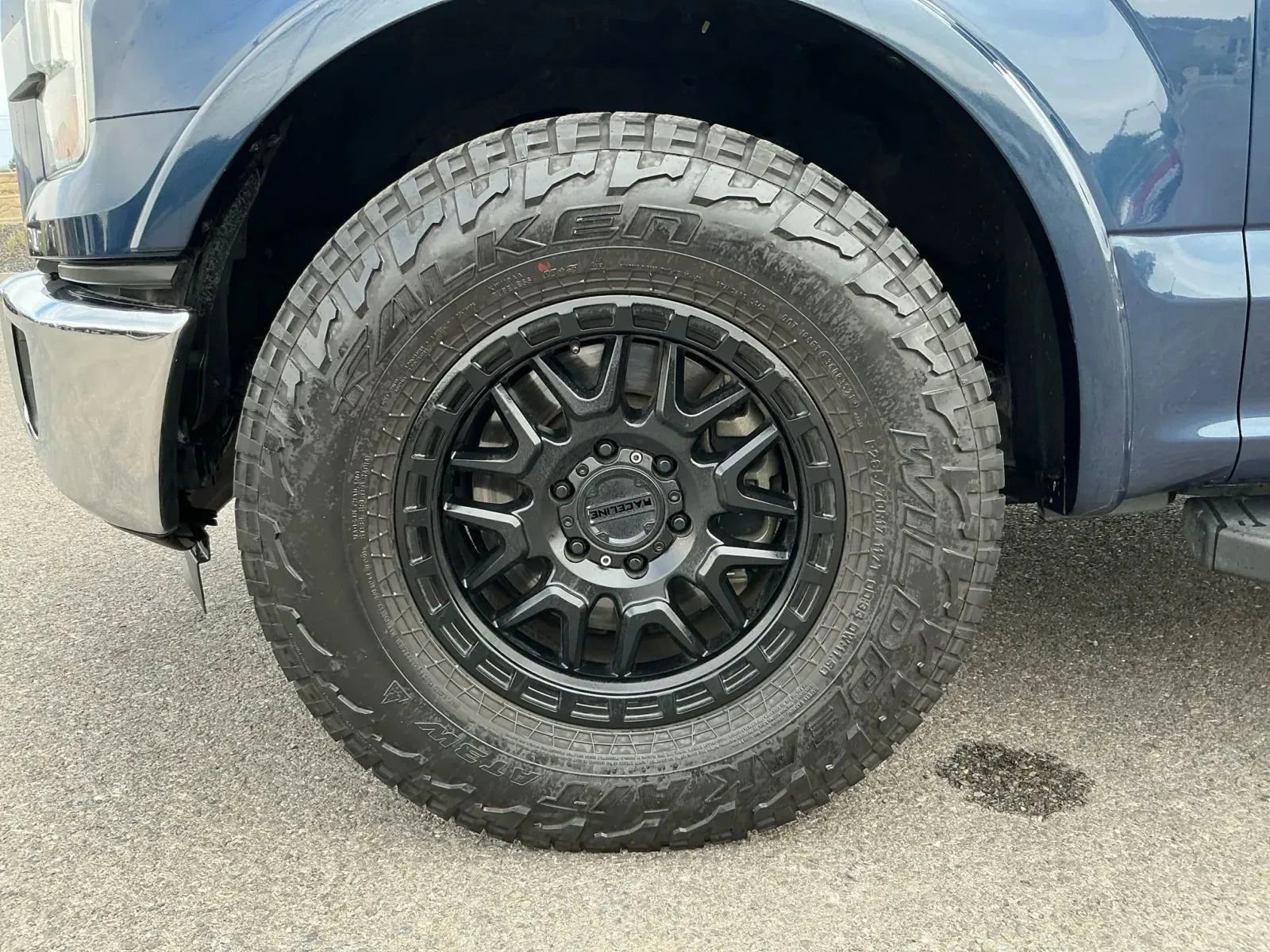 Used 2016 Ford F150 Lariat w/ Equipment Group 501A Mid image 22