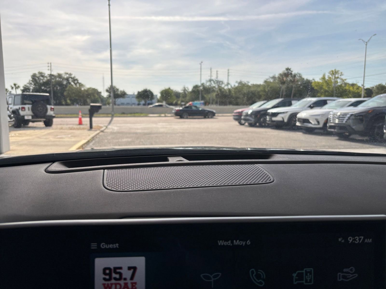 Used 2025 Hyundai Sonata SEL FWD image 17