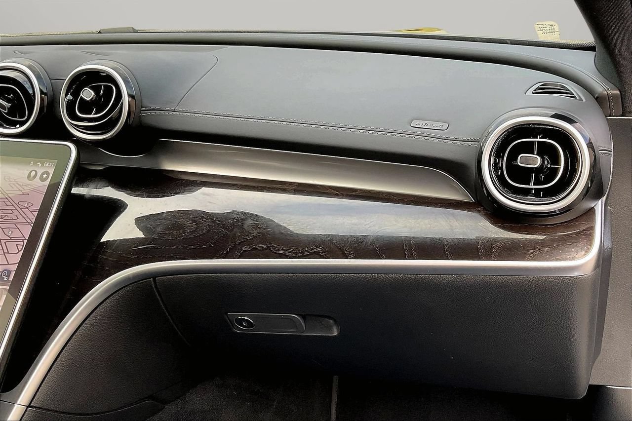 Used 2024 Mercedes-Benz C 300 4MATIC Sedan image 21
