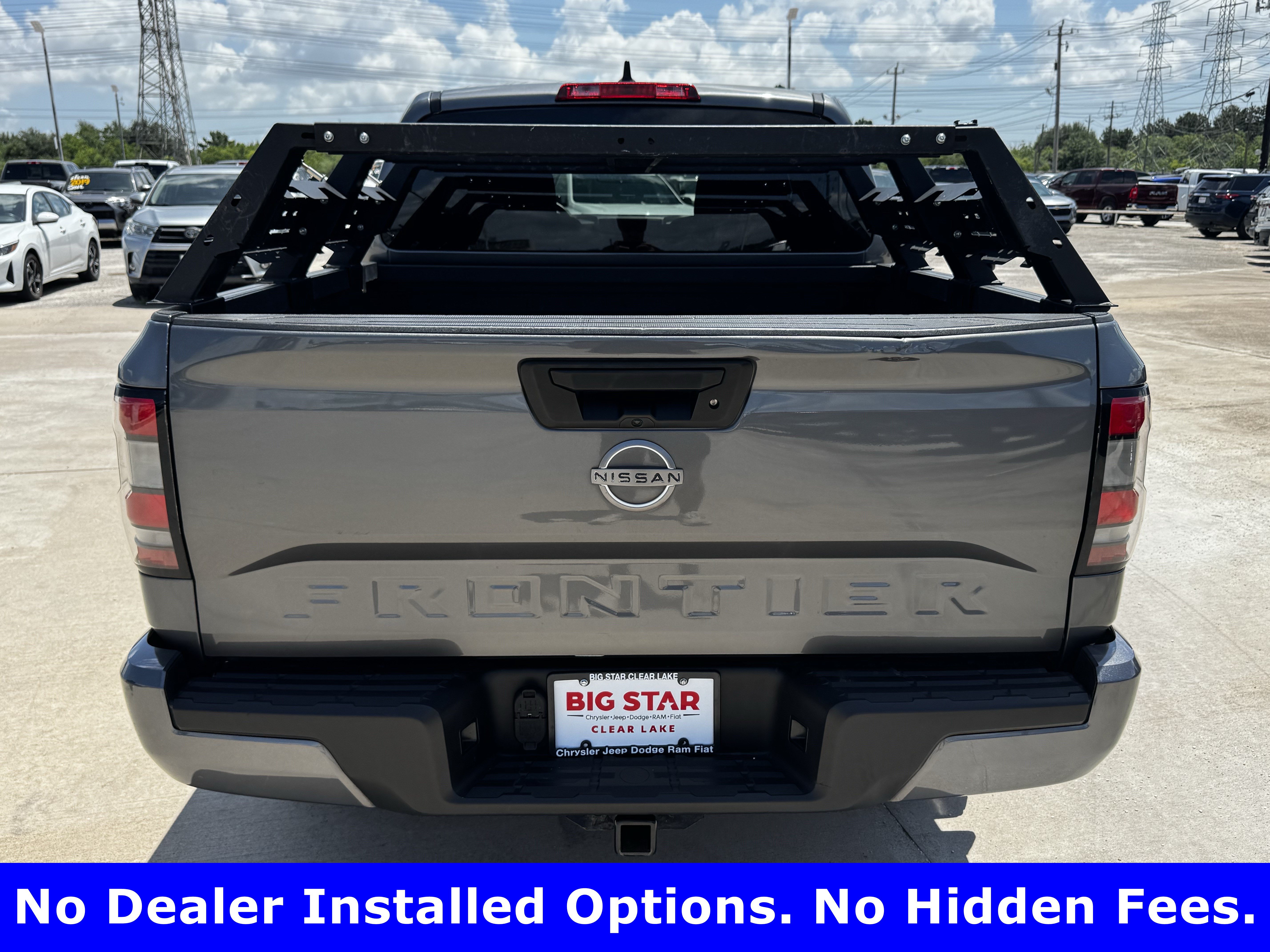 Used 2022 Nissan Frontier SV AWD/4WD image 7