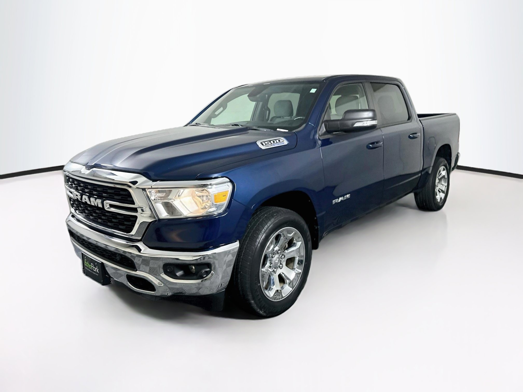 Used 2022 RAM 1500 Big Horn AWD/4WD image 3