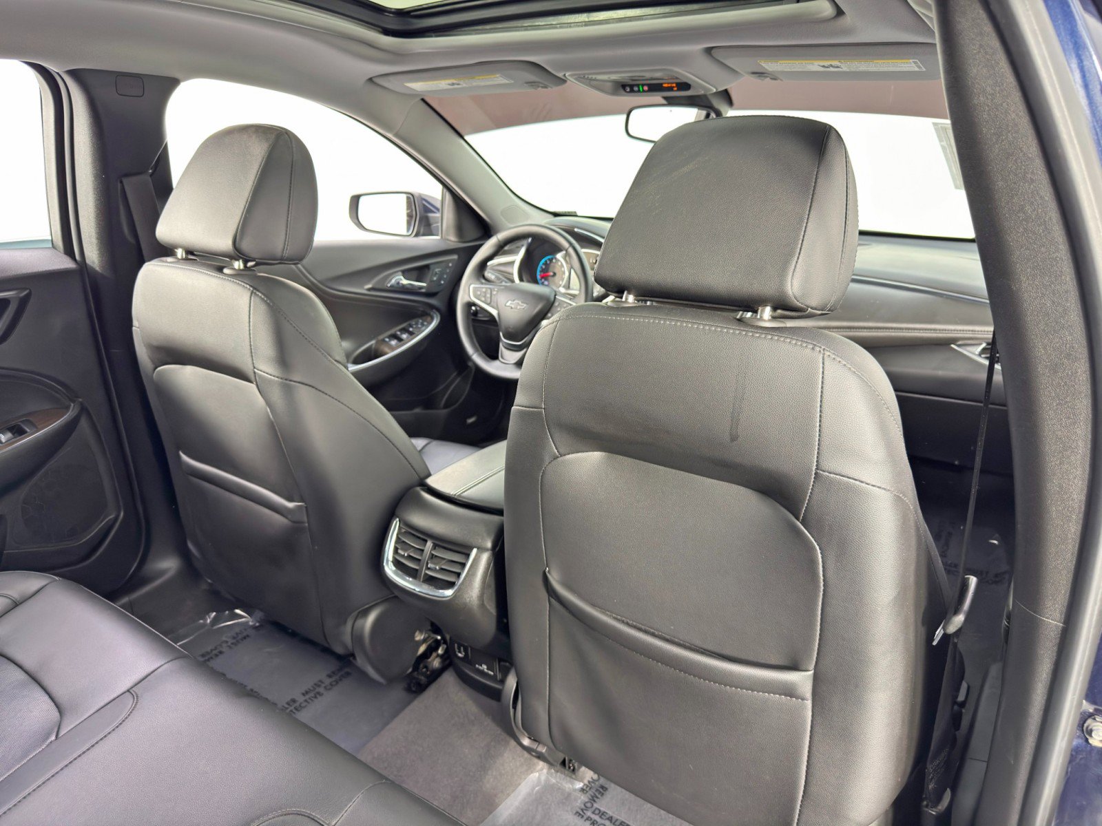 Used 2017 Chevrolet Malibu Premier w/ Premier Sun and Wheel Package image 31