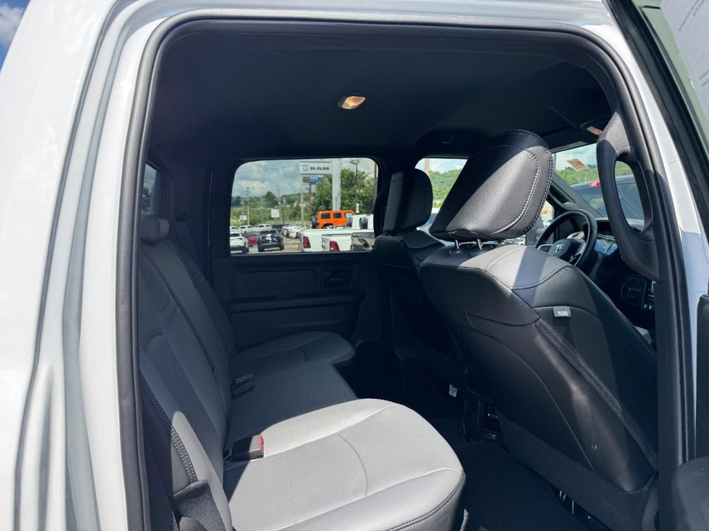 New 2025 RAM 3500 Tradesman image 5