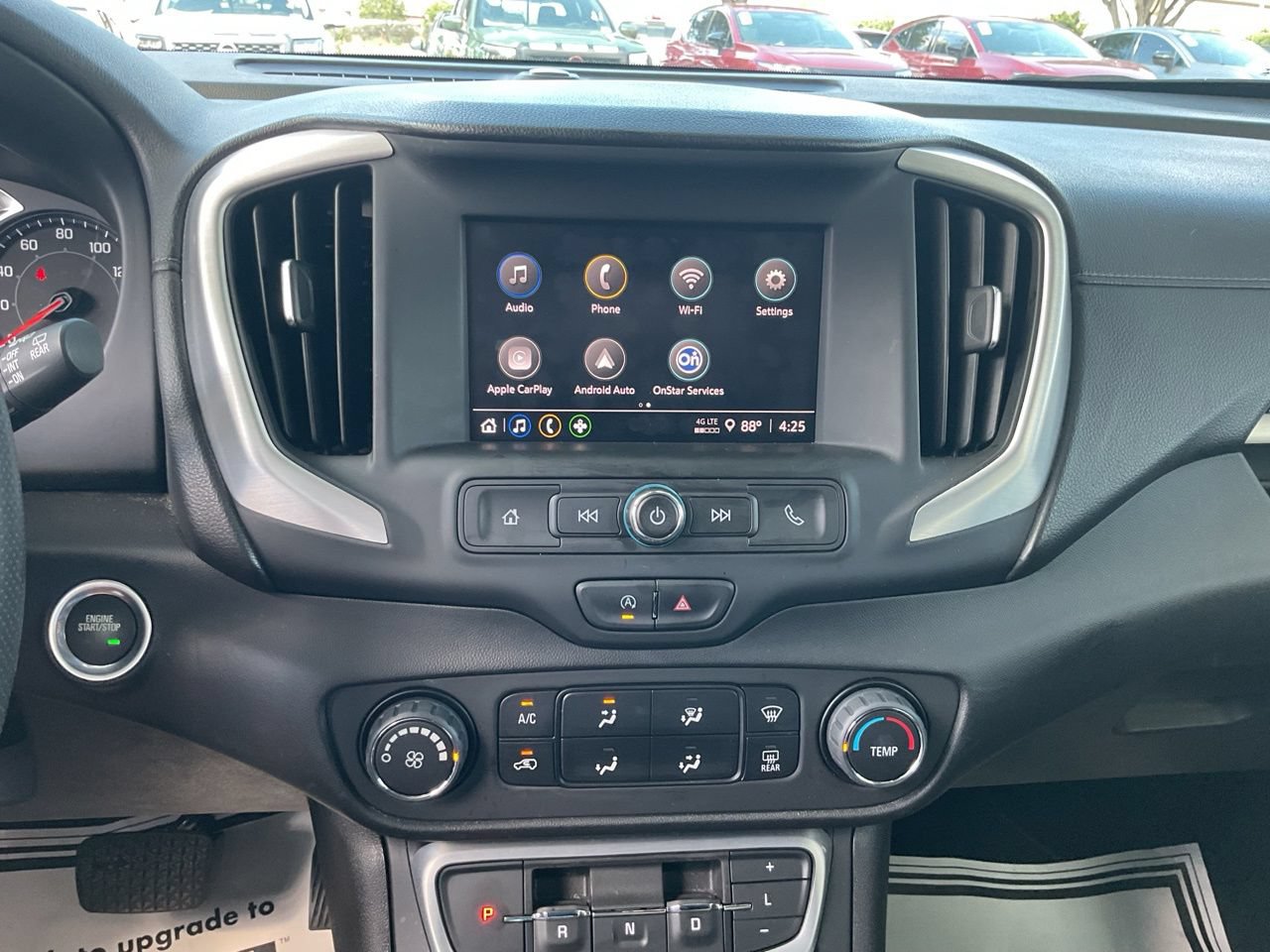 Used 2024 GMC Terrain SLE FWD image 19