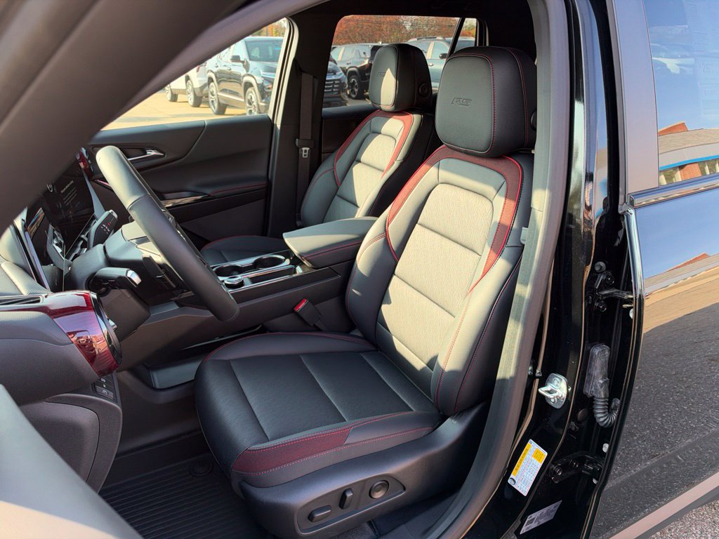 New 2027 Chevrolet Equinox RS w/ LPO, Floor Liner Package AWD/4WD image 20