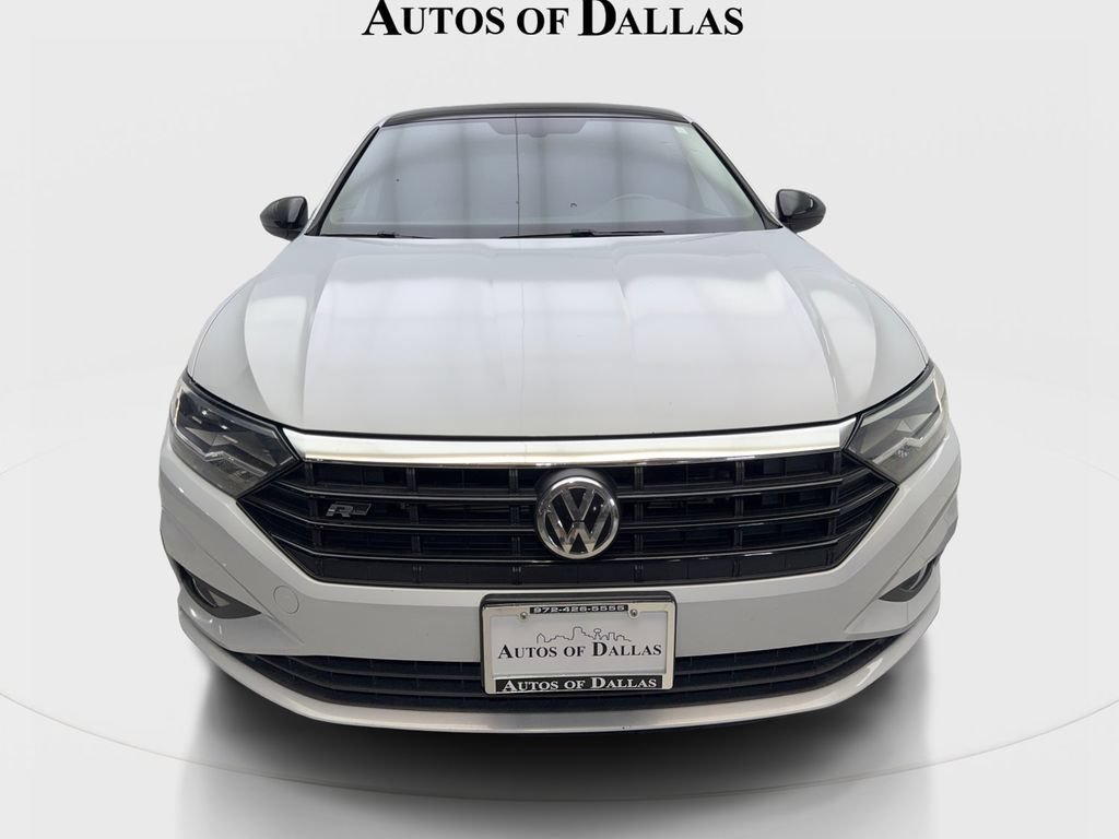 Used 2019 Volkswagen Jetta R-Line w/ R-Line Cold Weather Package FWD image 3