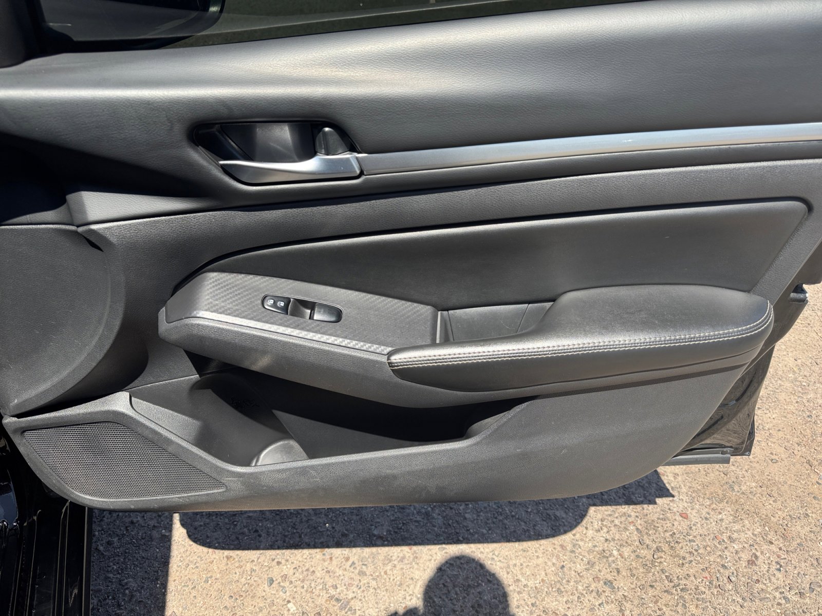 Used 2022 Nissan Altima 2.5 SV FWD image 30