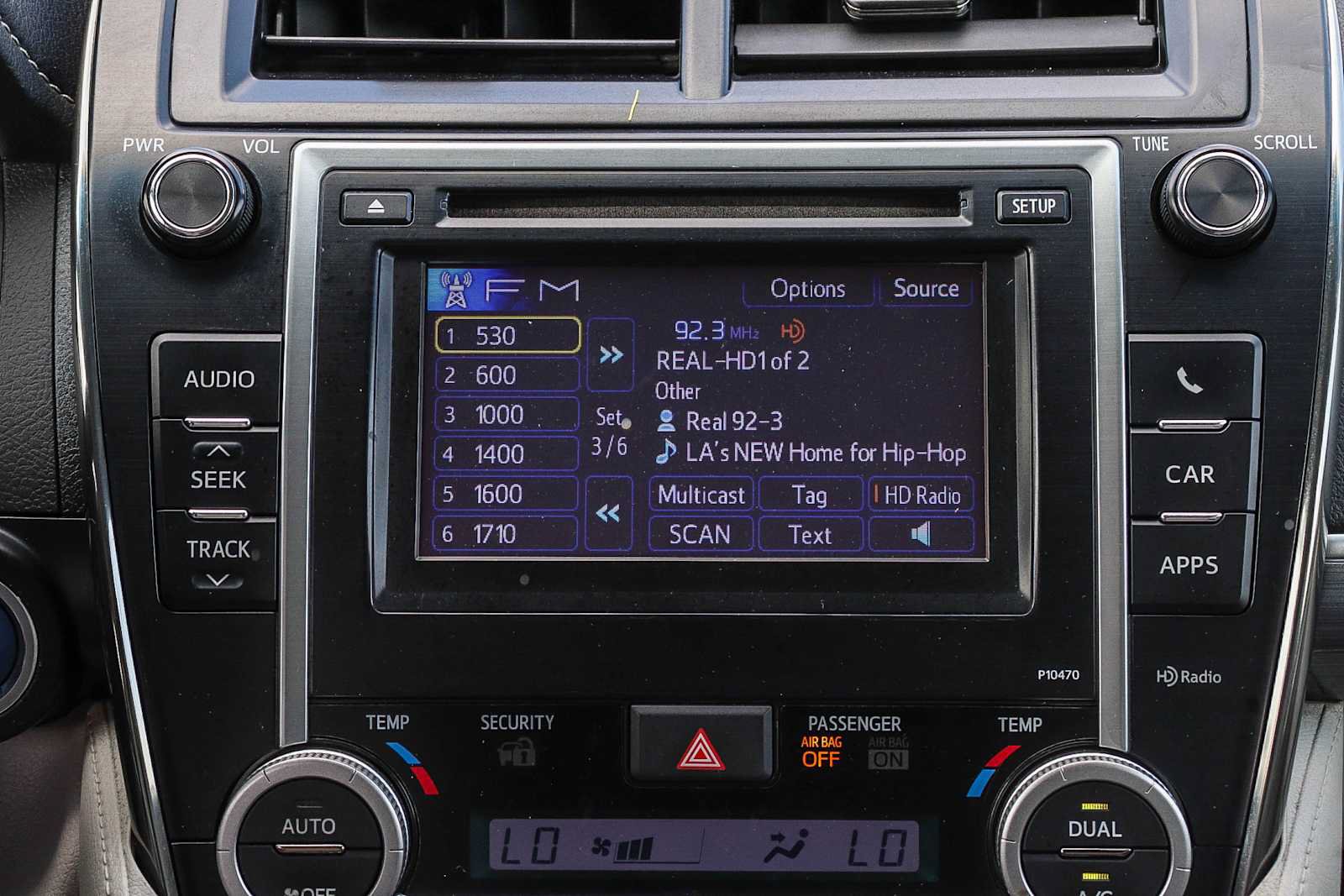 Used 2014 Toyota Camry XLE w/ Leather Package FWD image 20
