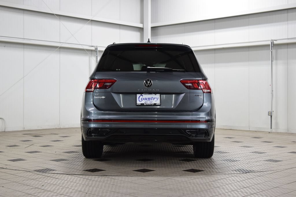 Used 2023 Volkswagen Tiguan SE R-Line AWD/4WD image 7