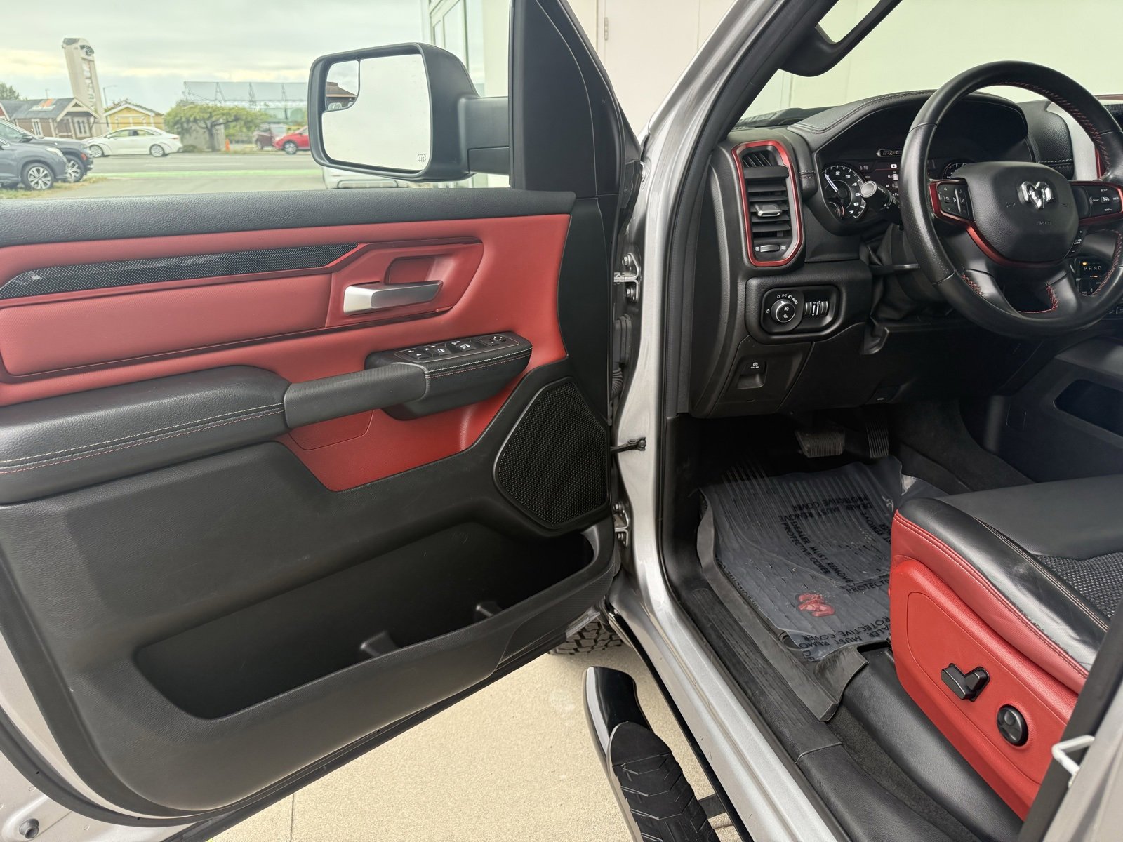 Used 2019 RAM 1500 Rebel image 11