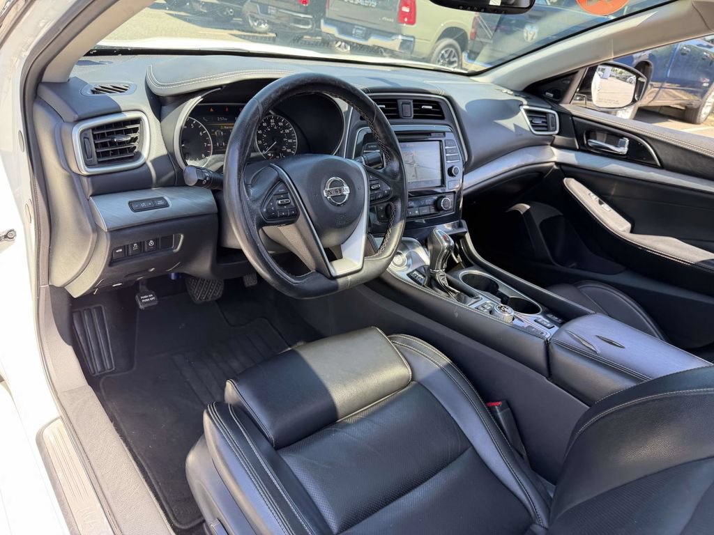 Used 2017 Nissan Maxima 3.5 SL w/ Interior Lighting Package FWD image 20