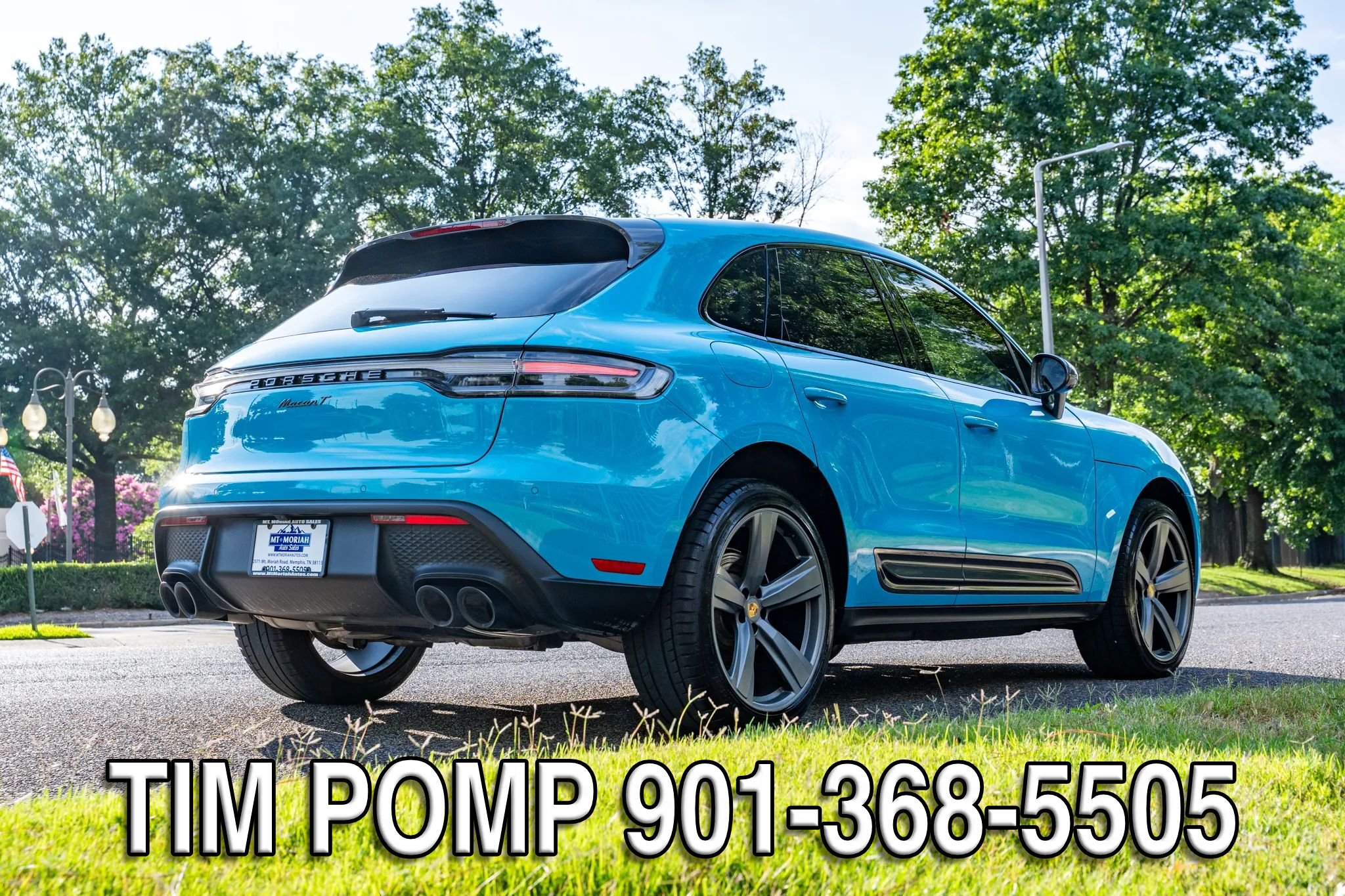 Used 2023 Porsche Macan Turbo w/ Premium Package AWD/4WD image 5