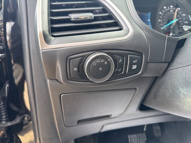 Used 2024 Ford Edge SEL w/ Convenience Package image 20