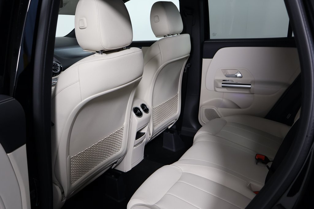 New 2026 Mercedes-Benz GLA 250 image 6