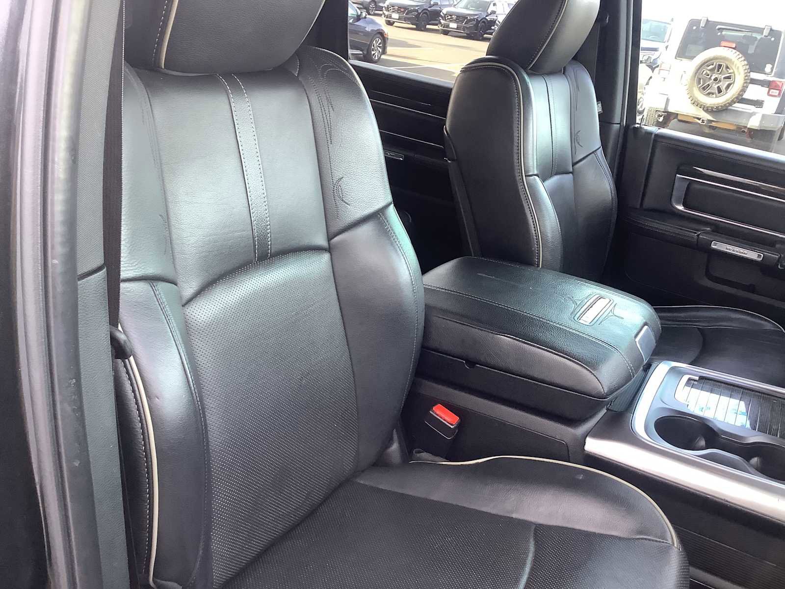 Used 2017 RAM 1500 Limited image 14