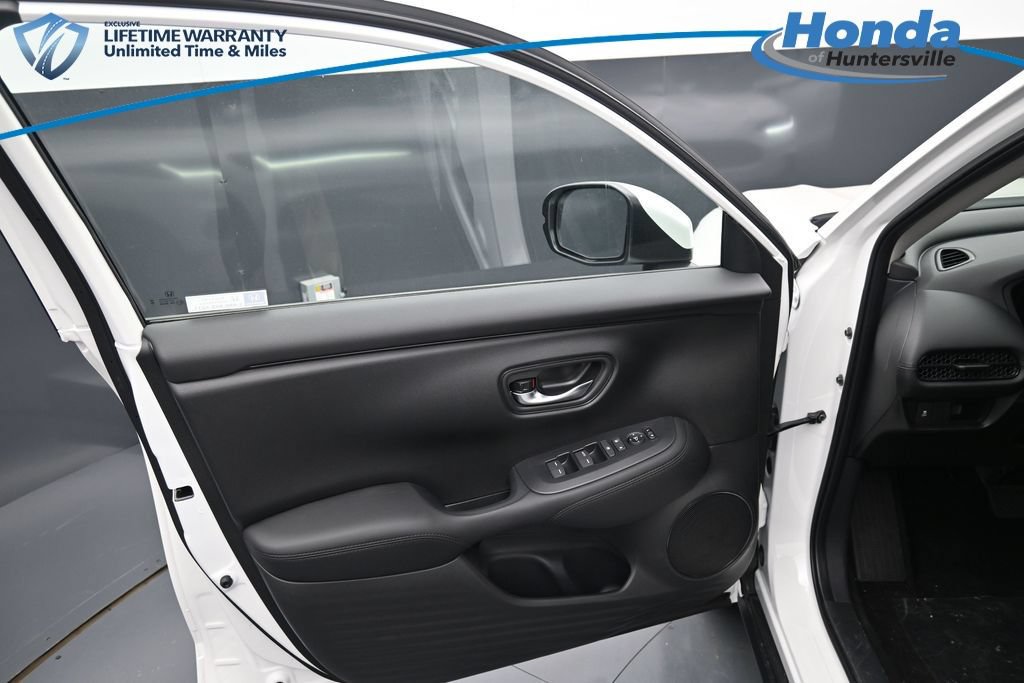 New 2026 Honda HR-V LX image 21