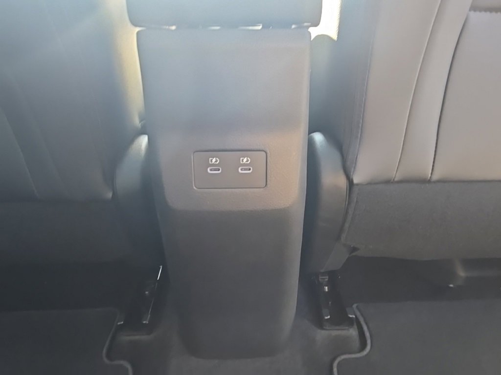 New 2026 Nissan Kicks SR image 27