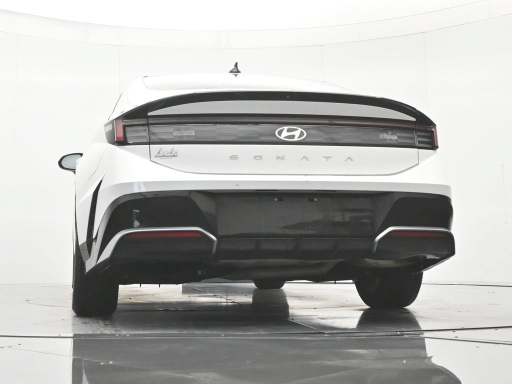 Used 2025 Hyundai Sonata SEL FWD image 42