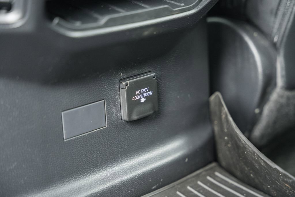 Used 2023 Toyota Tundra SR5 w/ SR5 Premium Package AWD/4WD image 35