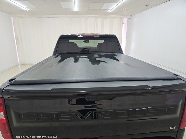 Used 2023 Chevrolet Silverado 1500 LT image 17