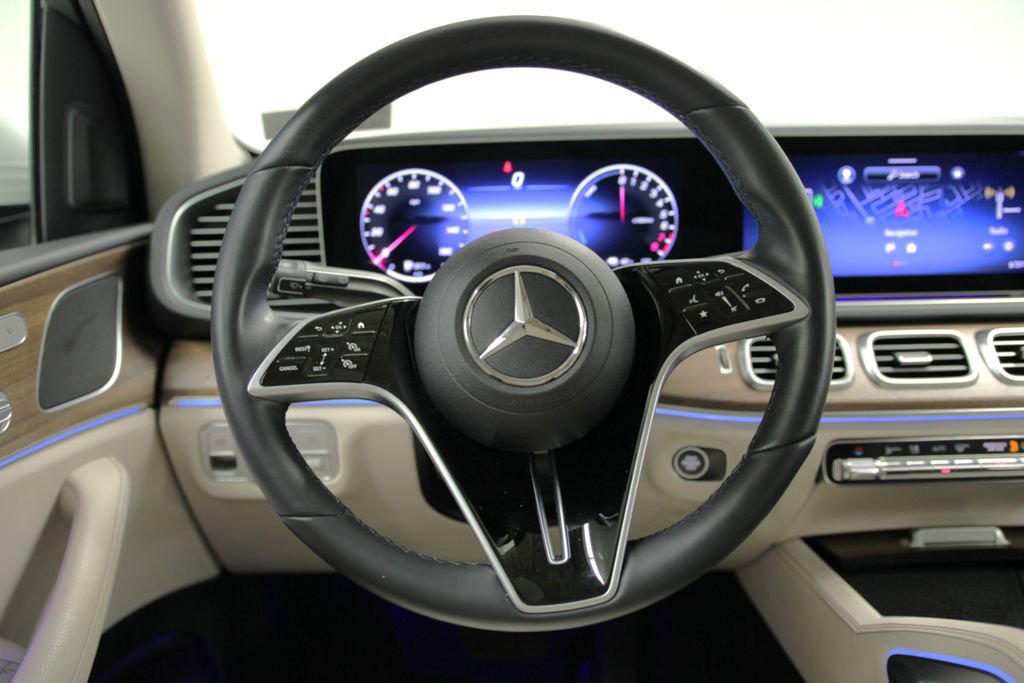 Certified 2025 Mercedes-Benz GLE 450e 4MATIC image 21
